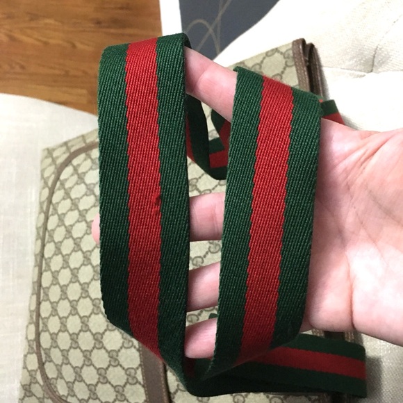 Gucci authentic brown monogram coated canvas tote bag - Picture 14 of 15